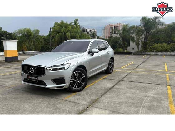 VOLVO XC60 2.0 T8 HYBRID R-DESIGN AWD GEARTRONIC VOLVO XC60 2.0 T8 HYBRID R-DESIGN AWD GEARTRONIC